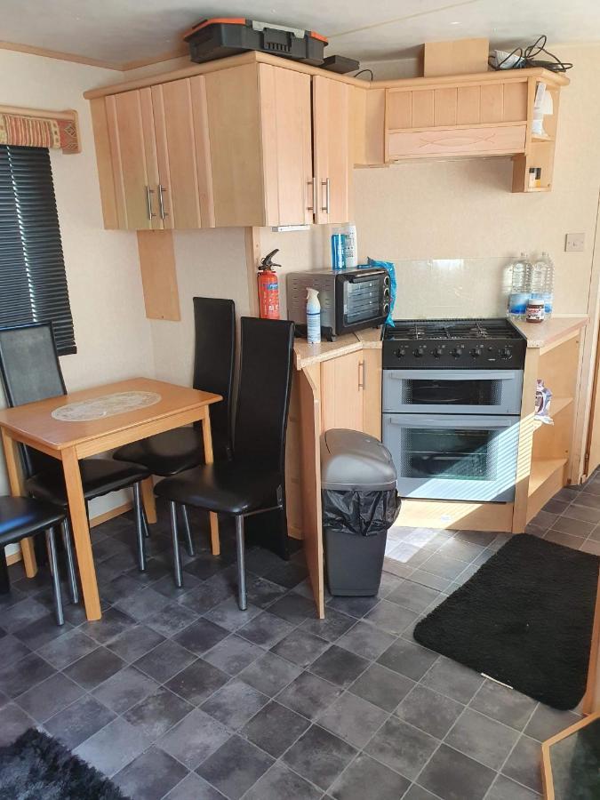 R And B Static Caravan Skegness Esterno foto